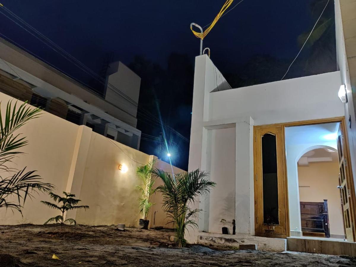 Le Grace Annanagar Appartement Madurai Buitenkant foto